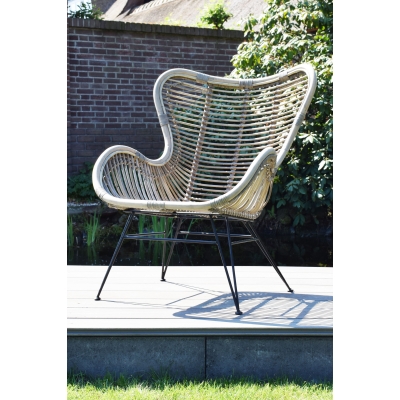 Rieten stoel Luxe ( incl wit kussen) A&D Collections Rieten stoel Luxe ( incl wit kussen) A&D Collections